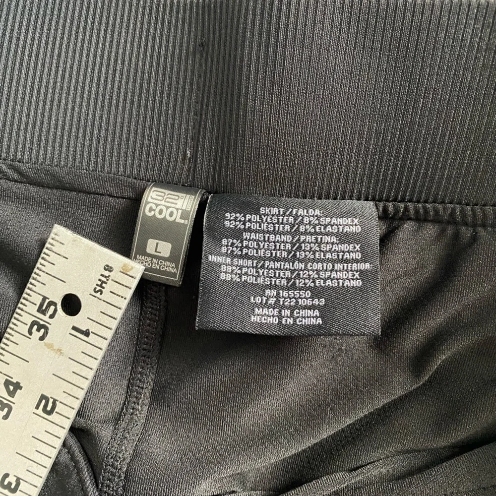 32 Degrees Black Skirt - Picture 3 of 5